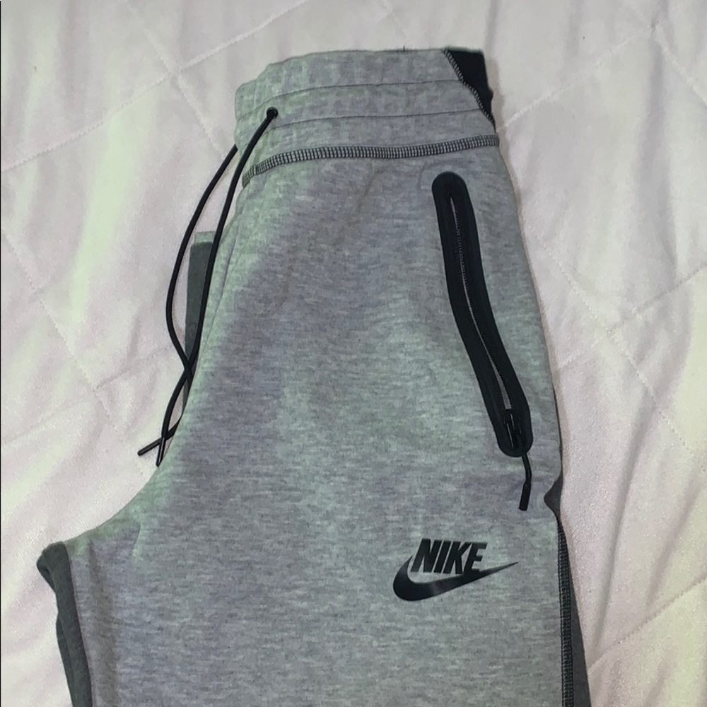 Nike Women’s joggers